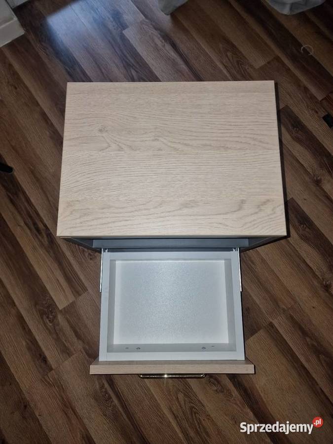 Elegancka szafka nocna Białystok