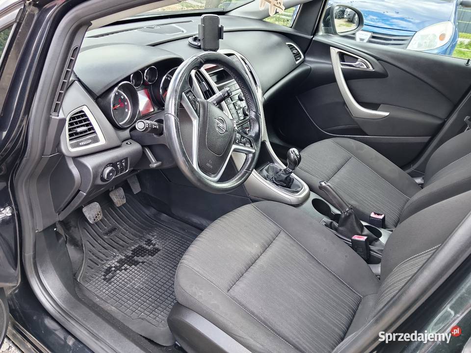 Opel Astra J 2011 Okazja Hatchback Miechów