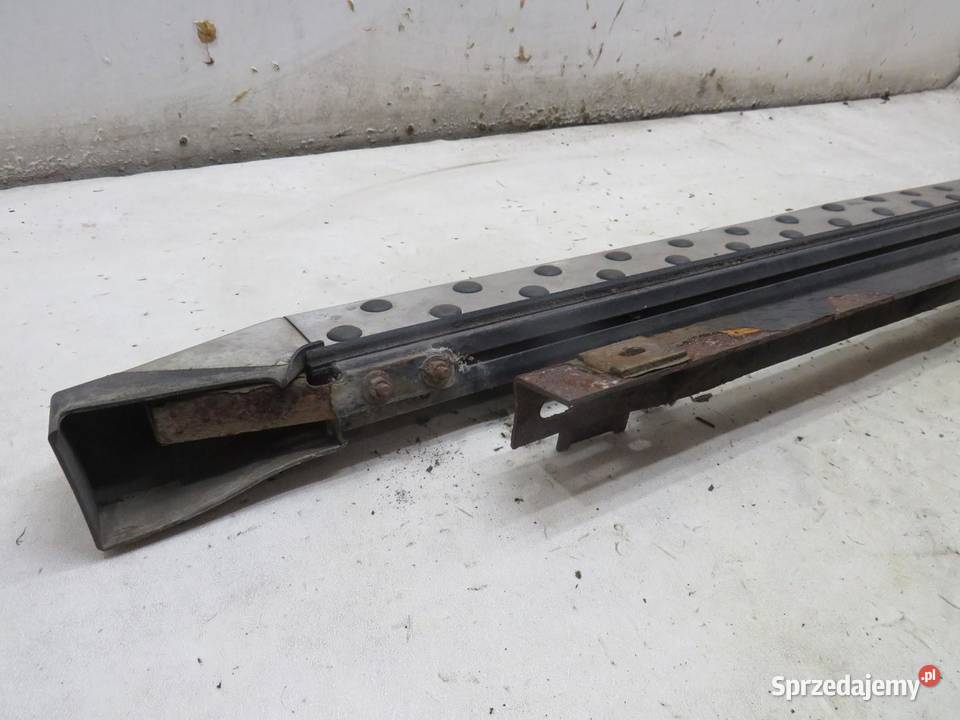 PRÓG STOPIEŃ LEWY RAV 4 III LIFT PZ415X290301