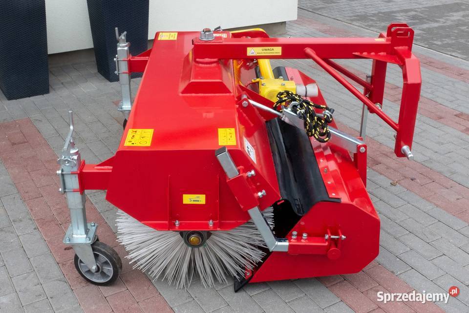 Zamiatarka 170 do traktora z koszem 4FARMER Tajęcina sprzedam