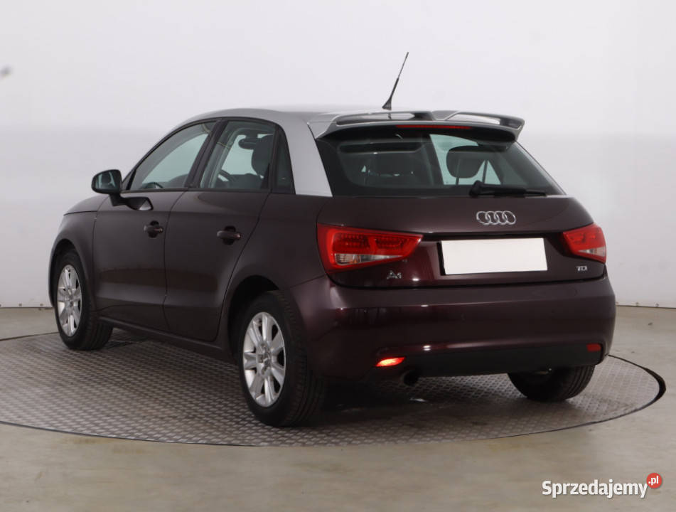 Audi A1 16 TDI czujnik parkowania A1 Piaseczno