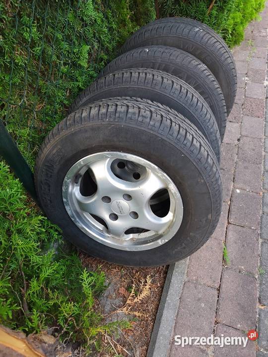 Sprzedam alufelgi z oponami Hyundai aluminiowe Samochodowe Gniezno