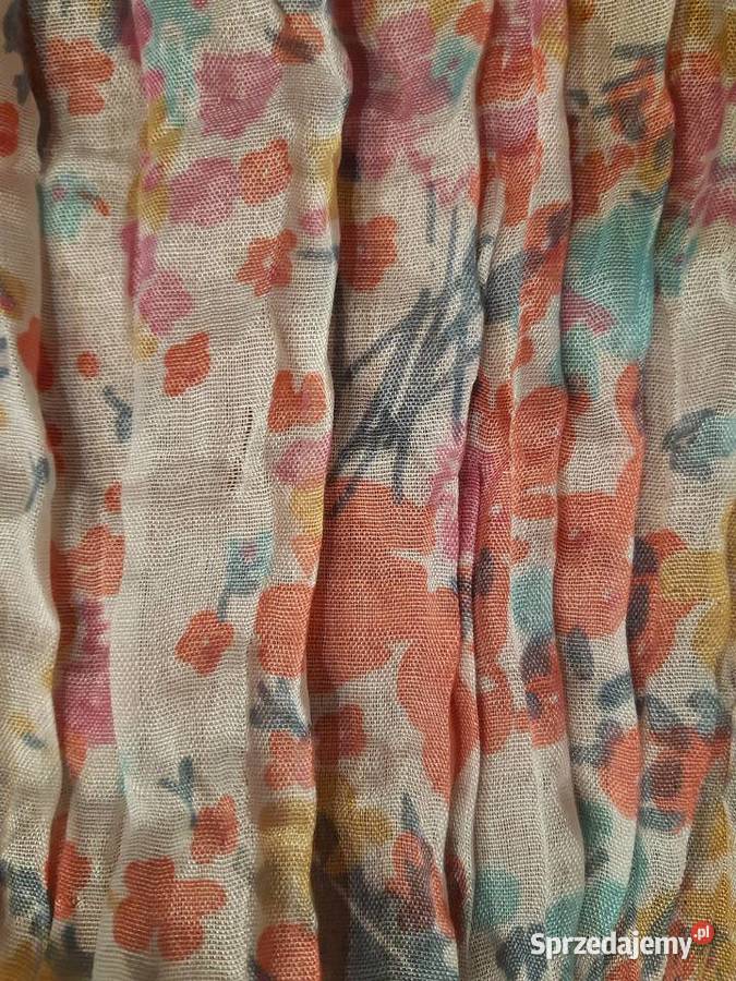 Apaszka Komin w kwiaty Warszawa