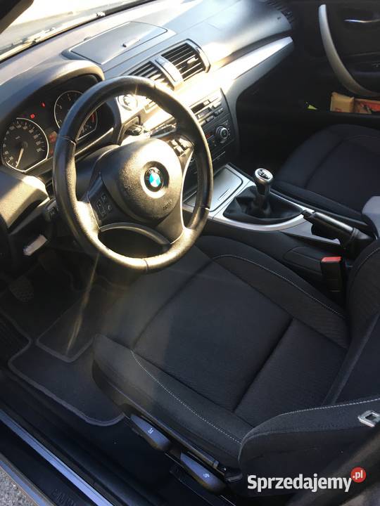 BMW serii 1 E87 120D bogate wyposażenie 5 drzwi Wschowa
