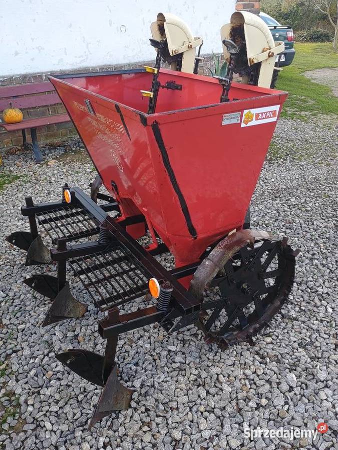 Sadzarka do ziemniaków Akpil Izbica