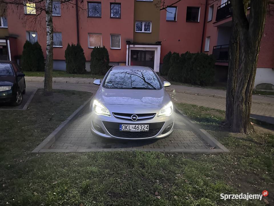 OPEL ASTRA J 2014 Wołczyn sprzedam