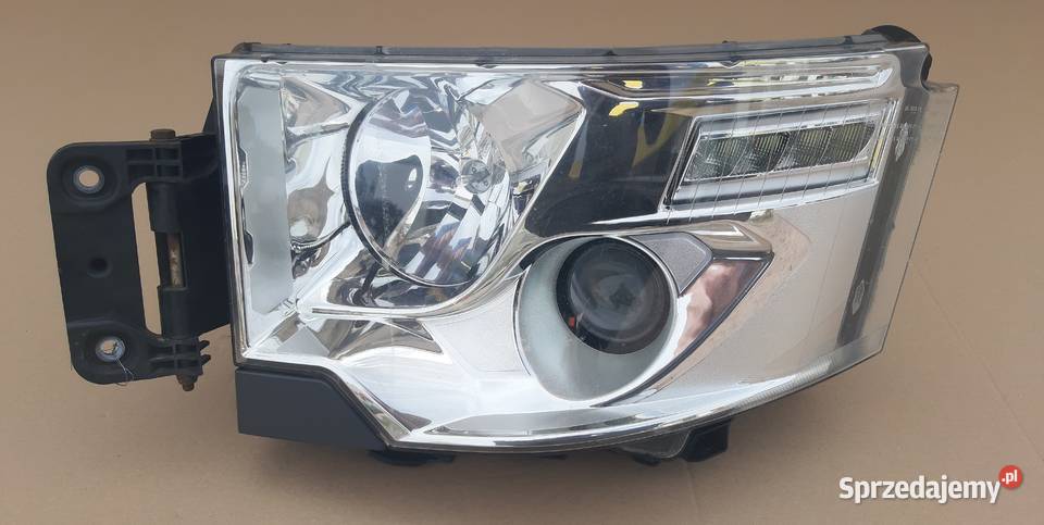 RENAULT GAMA T RANGE REFLEKTOR LEWY LAMPA LEWA lampy przednie
