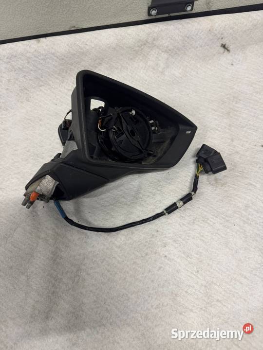 Lusterko prawe Seat Leon III 12Pin osobowe Jasienica