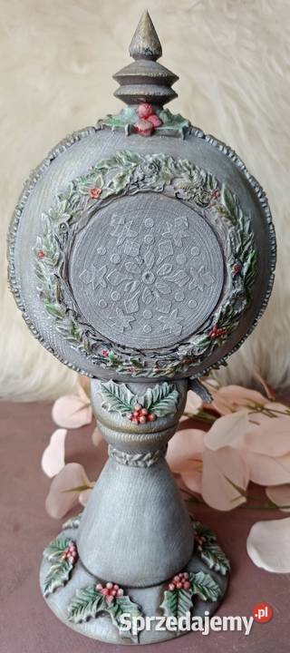 Ręcznie malowany zegar świąteczny z drewna Ostróda