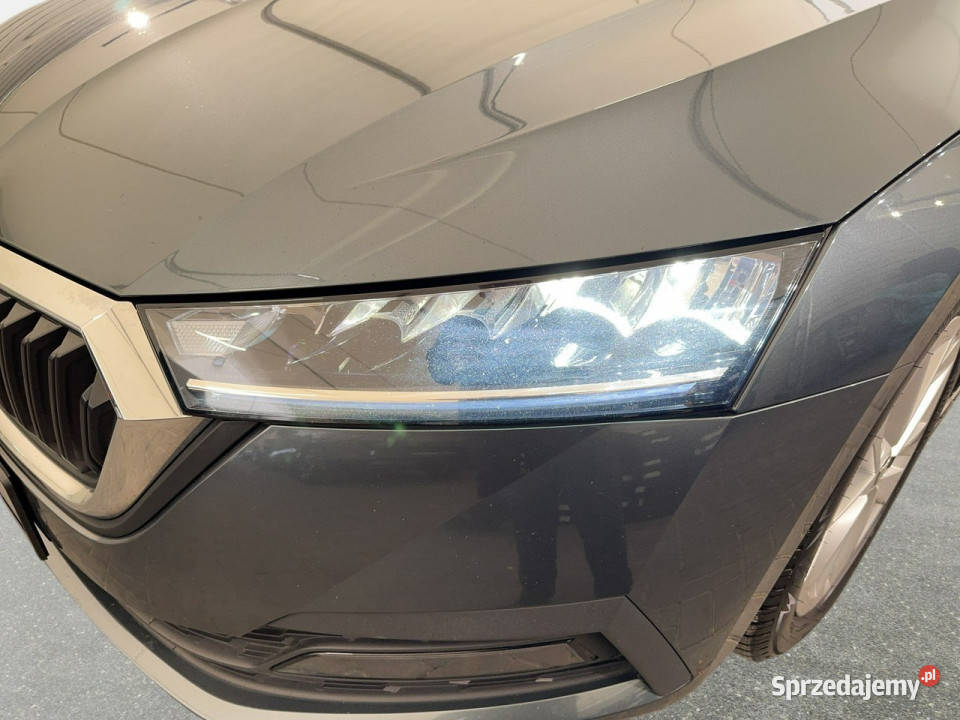 koda Octavia VAT 23 Combi Ambition 20TDI 150 DSG światła LED Octavia Myślenice sprzedam