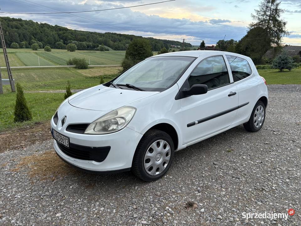 Renault Clio III 15 DCi 2007r 1500cm3
