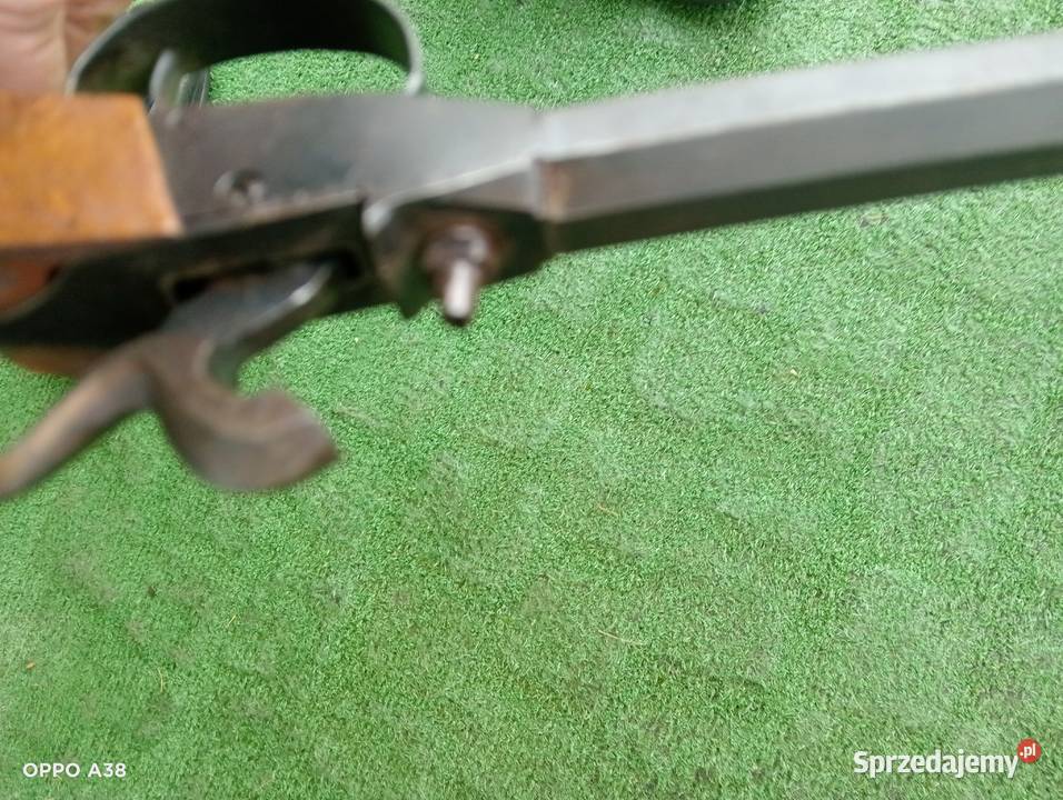 pistolet kapiszonowy podrozny Bielawa sprzedam