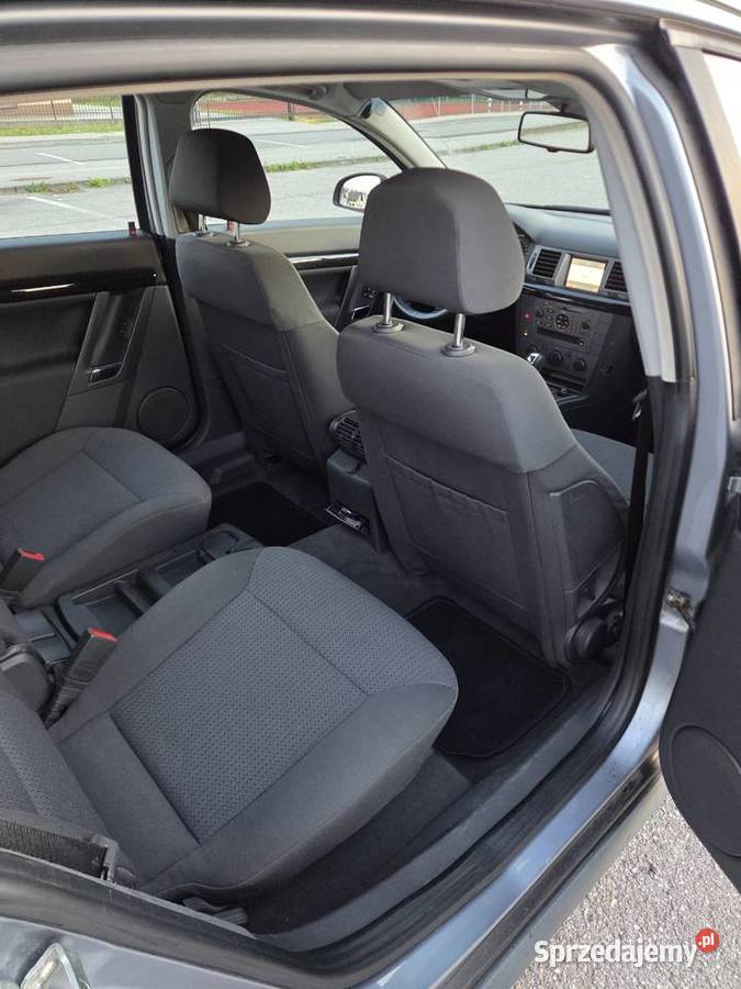 Opel Signum 22 DTI 125 HAK Bezwypadkowy Ładny Samochody osobowe małopolskie Nowy Sącz sprzedam