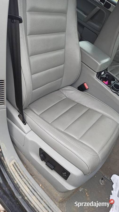 VW Touareg fotele skóra boczki komplettanio Szczecin