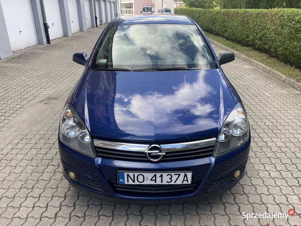 Opel Astra h 17 cdti ze sprawna klima