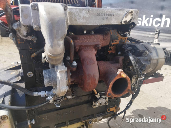 Silnik PERKINS 4 cylindrowy Turbo A4 Do silnik Strzyżew