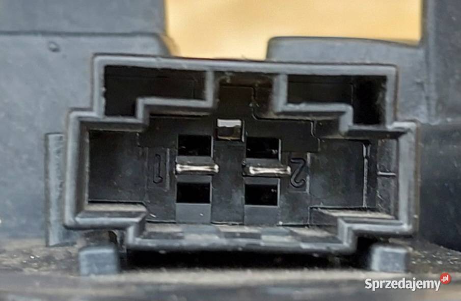 GŁOŚNIK SUBWOOFER PRZÓD PRAWY AUDI A6 C6 Mielęcin