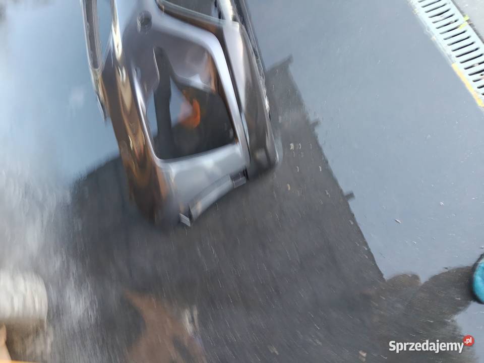 Zderzak Kia niro Pozostałe sprzedam