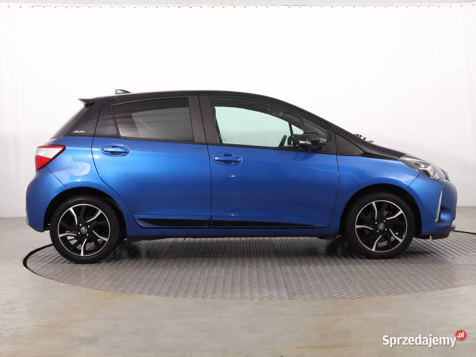 Toyota Yaris 15 Dual VVTi czujnik deszczu śląskie