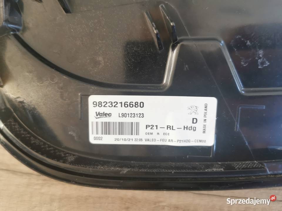 Lampa tylna prawa Peugeot 208 2019 Typ II prawe Pielgrzymka