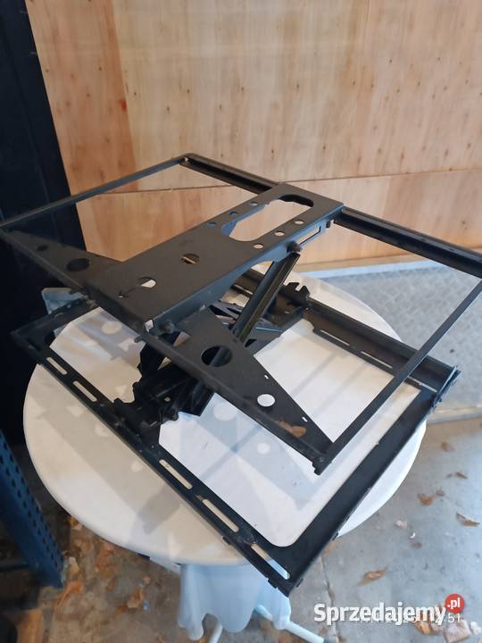 Wieszaki tv eventowe mocne solidne Żabia Wola