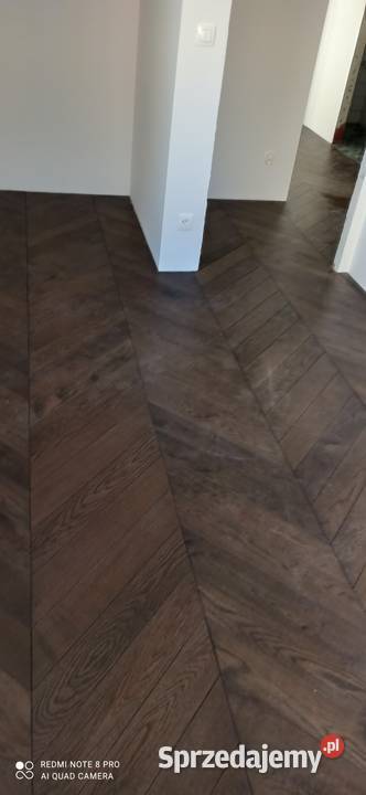 Cyklinowanie montaż Parkietu