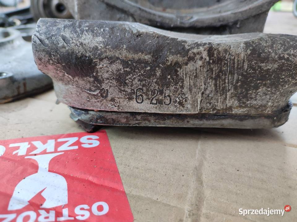 Obudowa blok kadłub silnika K750 1959 roku Leszno