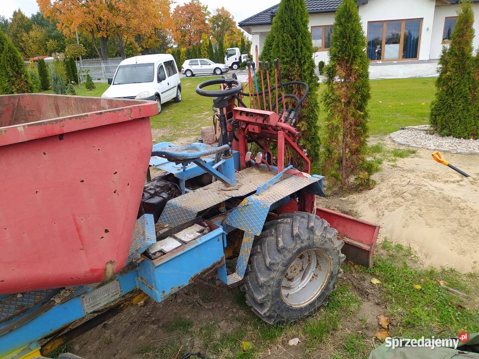 Woziło samozaładkwcze Longhini DHHE 4x4 Rok produkcji 1990 mazowieckie Skaryszew