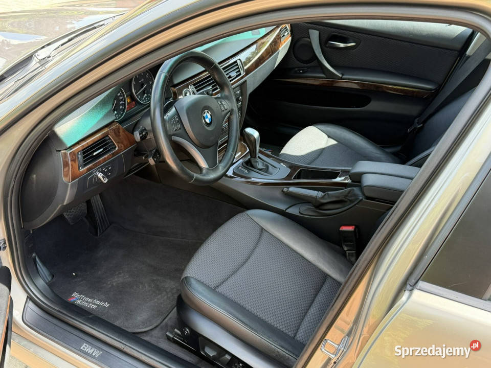 BMW 318 BMW E90 318i 143 Automat 2010 Keyless czujnik parkowania BMW Gostyń