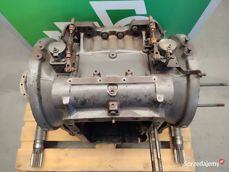 Dyferencjał 716150010021 MASSEY FERGUSON 7465