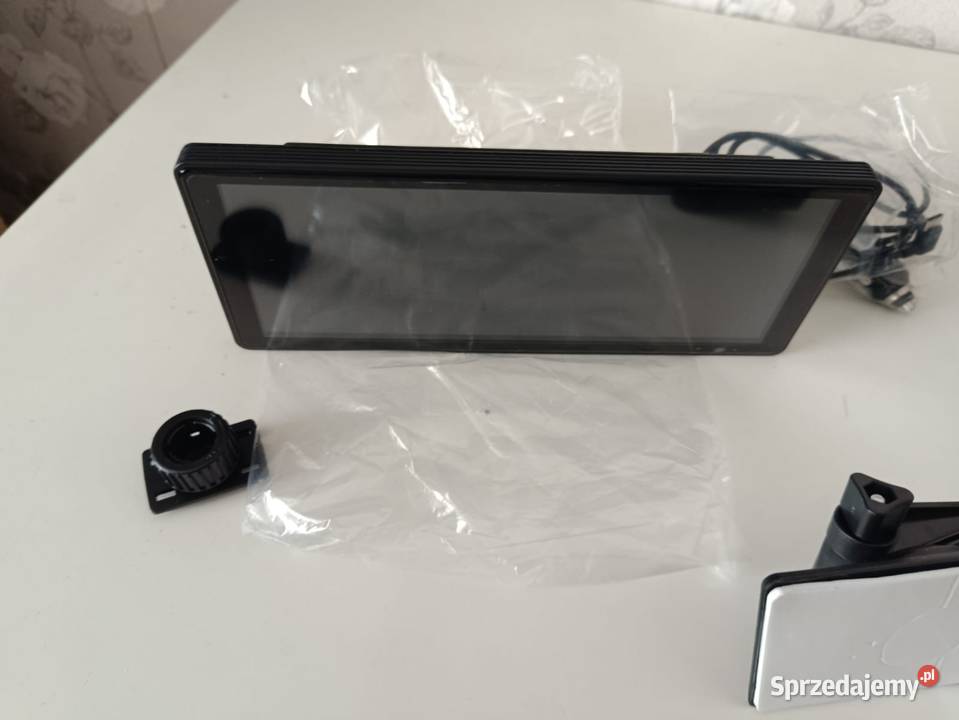 Stacja multimedialna car Play rejestrator trasy Ostrzeszów