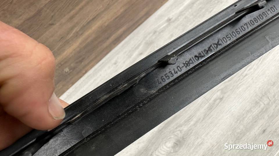 BMW X6 G06 LISTWA SZYBY CZOŁOWEJ PRAWA osobowe sprzedam