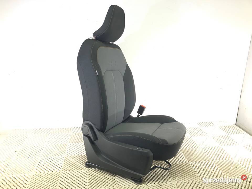 FOTEL PRAWY PRZÓD DACIA DUSTER Hatchback