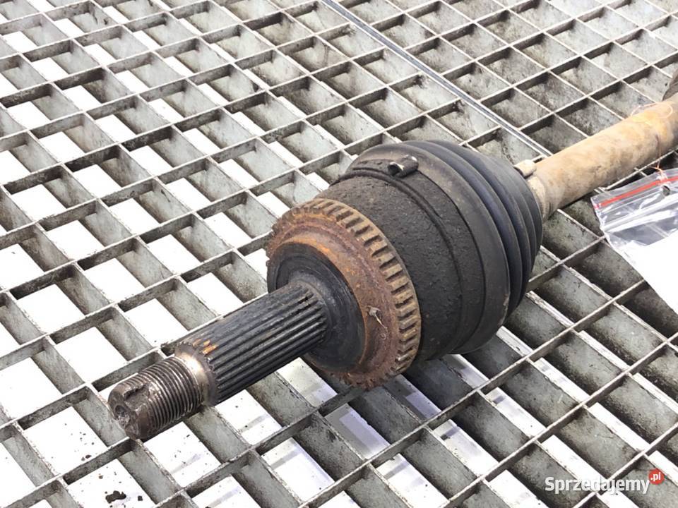 PÓŁOŚ LEWY PRZÓD HYUNDAI ix20 14 78 PRZEGUB sprzedam