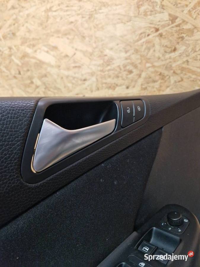 Vw passat B6 boczek kierowcy lewy przód