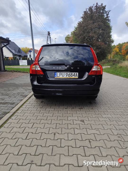 Volvo V70 24 D5 185hp oryginalny lakier reflektory ksenonowe