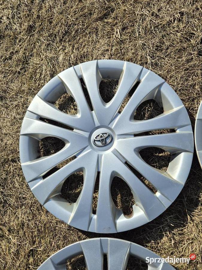 Kołpaki OE Toyota 16 avensis auris verso Corolla Sobienie-Jeziory
