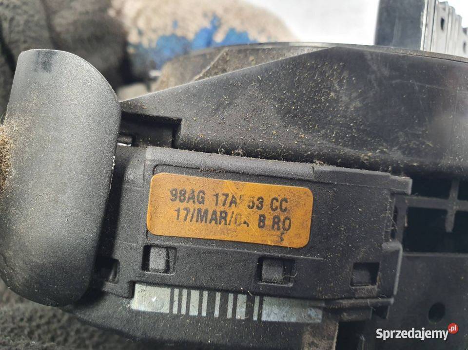 PRZEŁĄCZNIK ZESPOLONY FORD FOCUS MK1 osobowe Lipno sprzedam