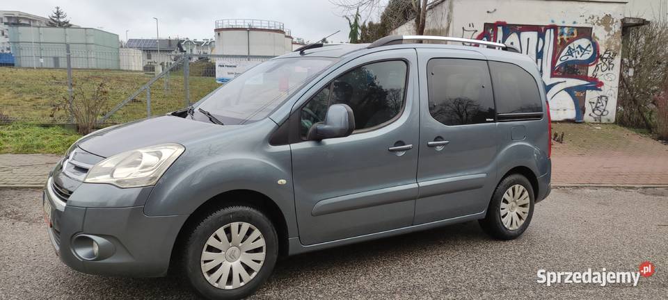 Citroen Berlingo 16hdi 2010 doinwestowany bez Piaseczno