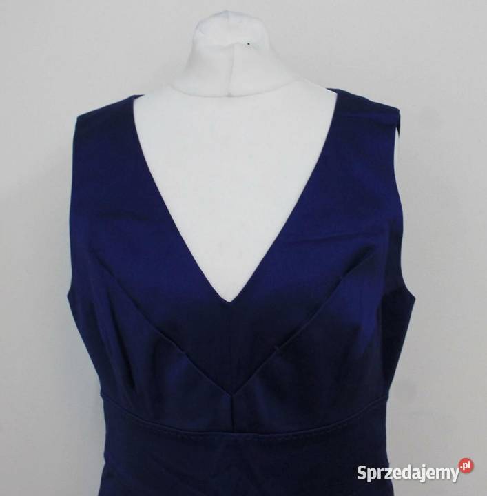 Damska sukienka w kolorze indygo z dekoltem w Moda i Styl lubelskie