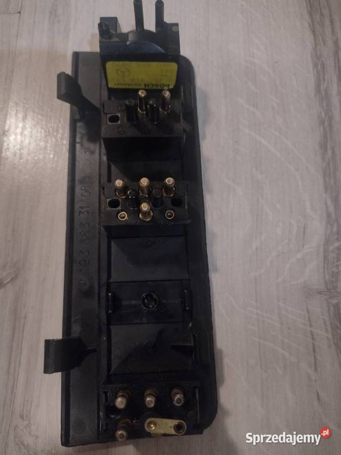 Mercedes W123 Panel tunel środkowy OE1236833108 Łagiewniki