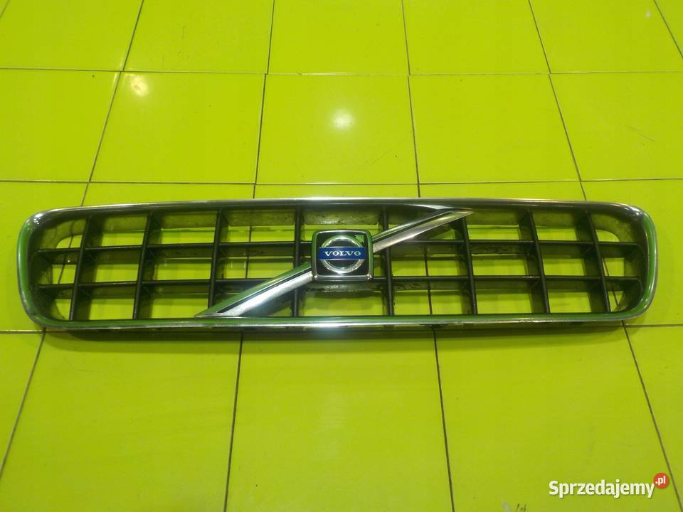 VOLVO C70 II 24 B 09r CABRIO atrapa grill Atrapy mazowieckie Suków