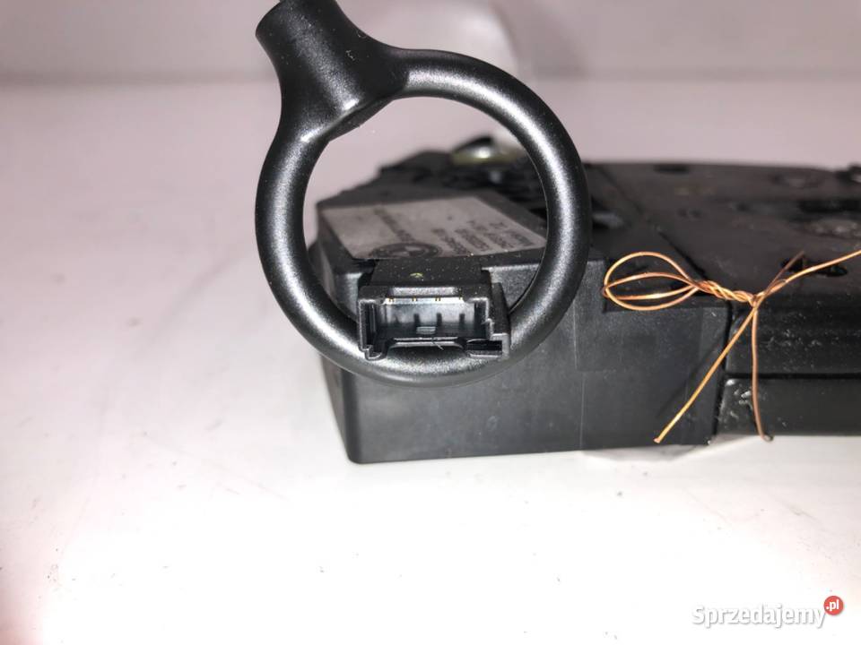 ZAMEK KLAPY TYŁ BMW E91 Kombi 986945 0412 Zamki, wkładki i kluczyki sprzedam