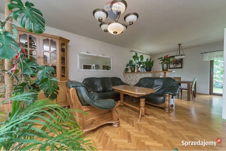 Zadbany dom w BielskuBiałej Kamienica Bielsko-Biała sprzedam