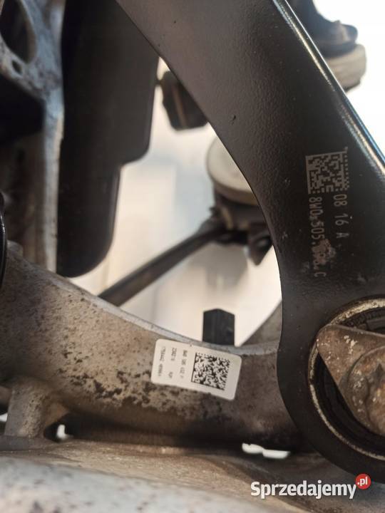 AUDI A4 B9 AVANT ZAWIESZENIE BELKA TYŁ