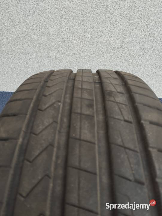 Hankook
Ventus Prime4 K135 20555 R16