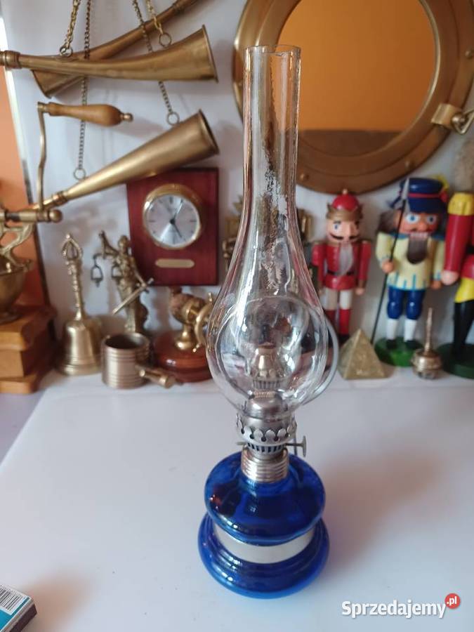 Piękna lampa naftowa PRL Kolekcja wielkopolskie Poznań