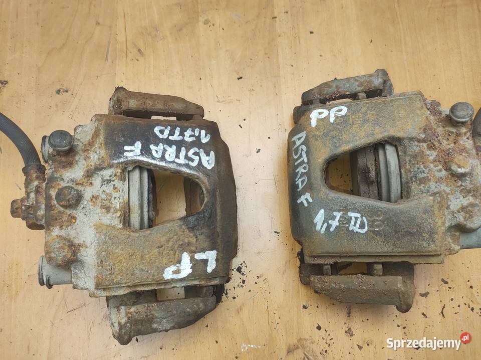 opel astra 1 F zacisk jarzmo przód 17td Kielce