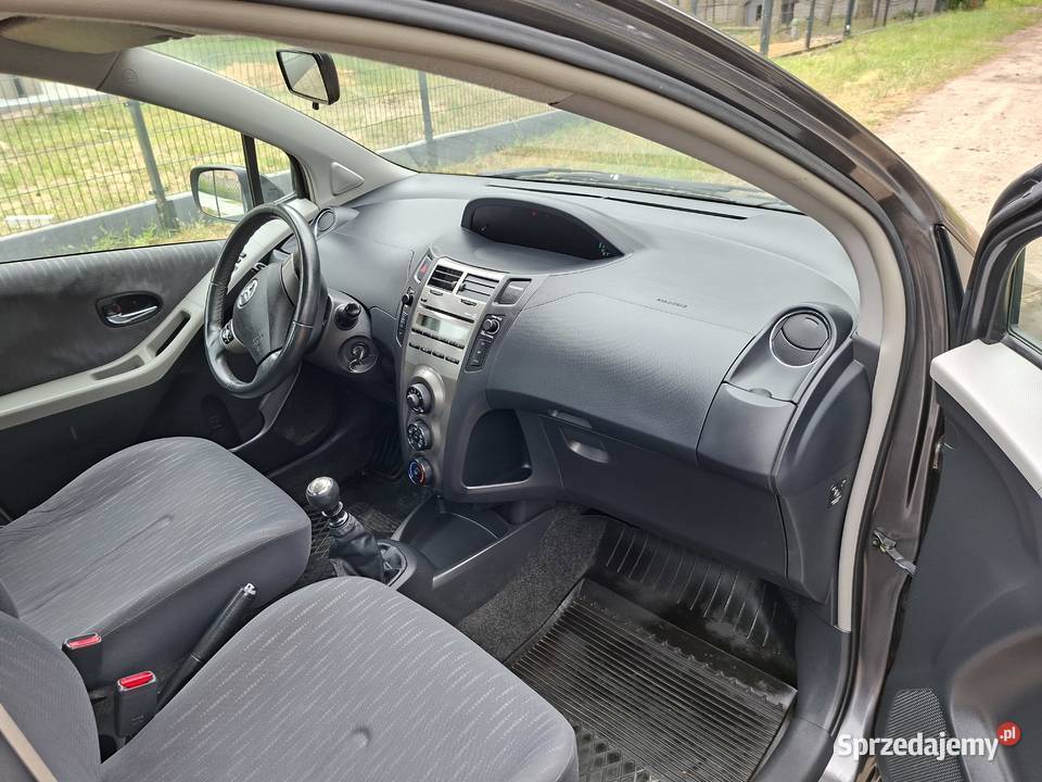 yaris z Niemiec lift klima