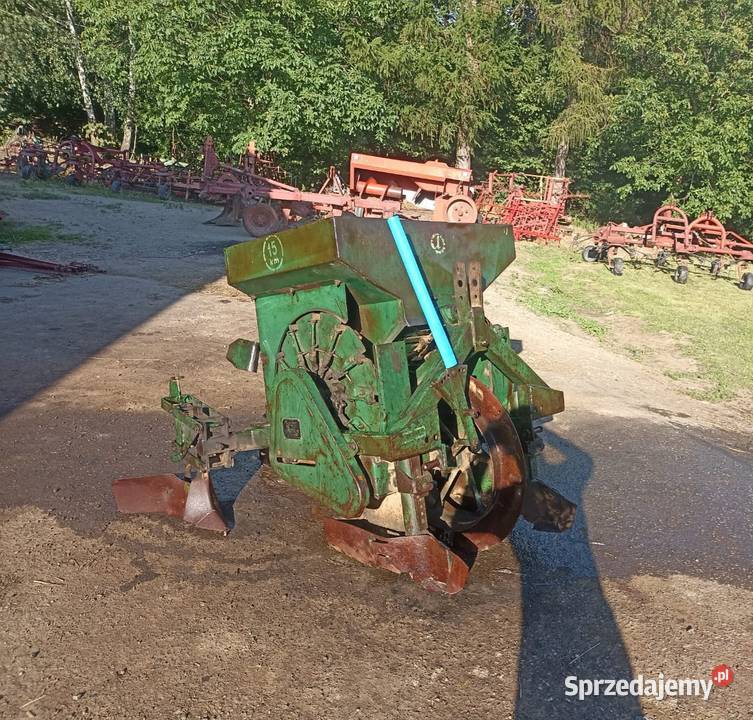 Sadzarka do ziemniaków czeska Agrozet Siewniki i sadzarki Pisarzowa
